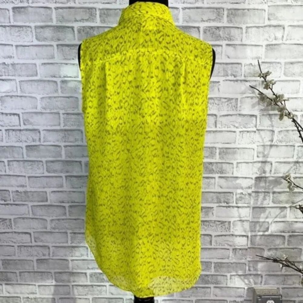Cabi Reign Chartreuse Sleeveless Ruffle Top Shirt Blouse XL - Picture 4 of 4